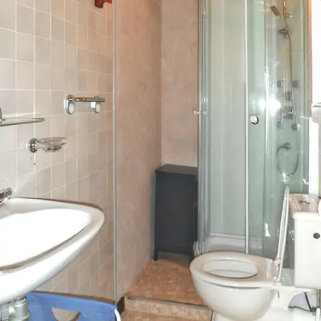 A Avec Piscine Partagee Et Vue Apartment *